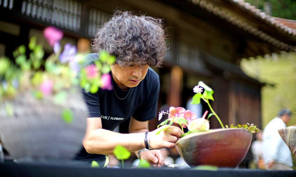 FLOWER EXHIBITION IN SHIZUTANI